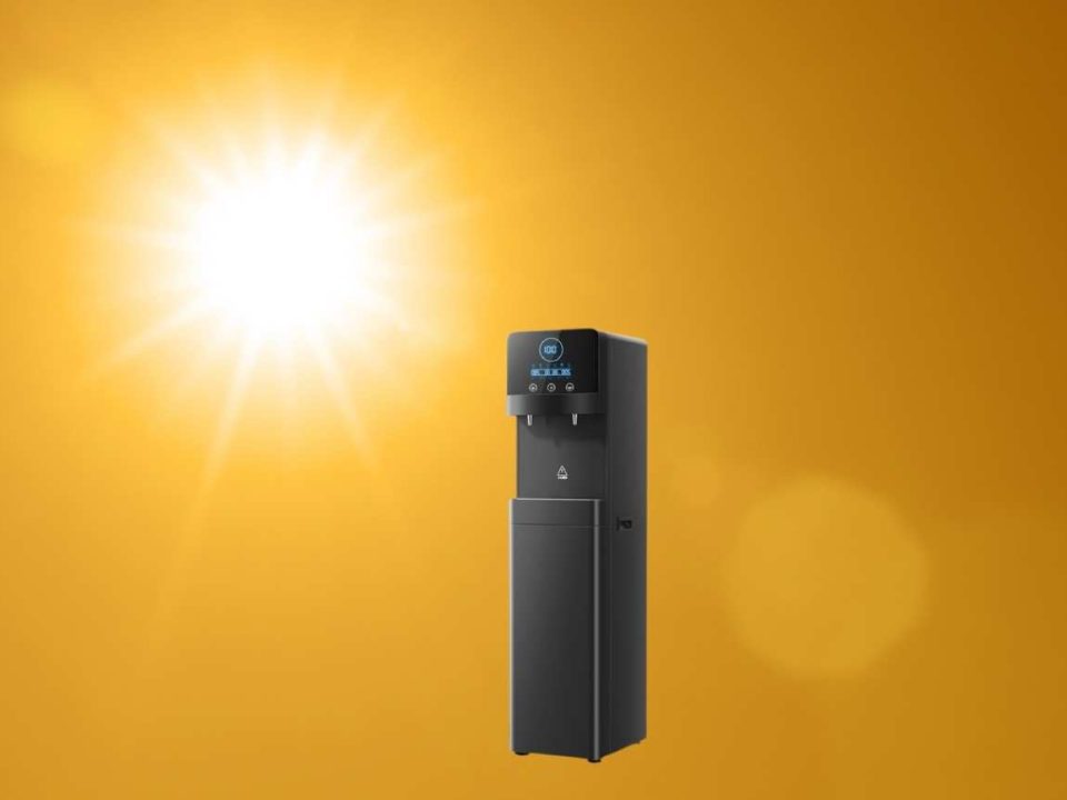 Water purifier in high-temperature environments